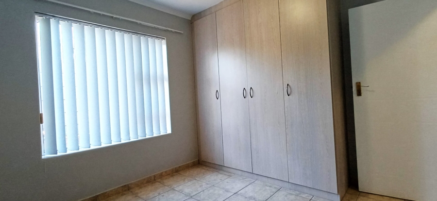 6 Bedroom Property for Sale in Dana Bay Western Cape